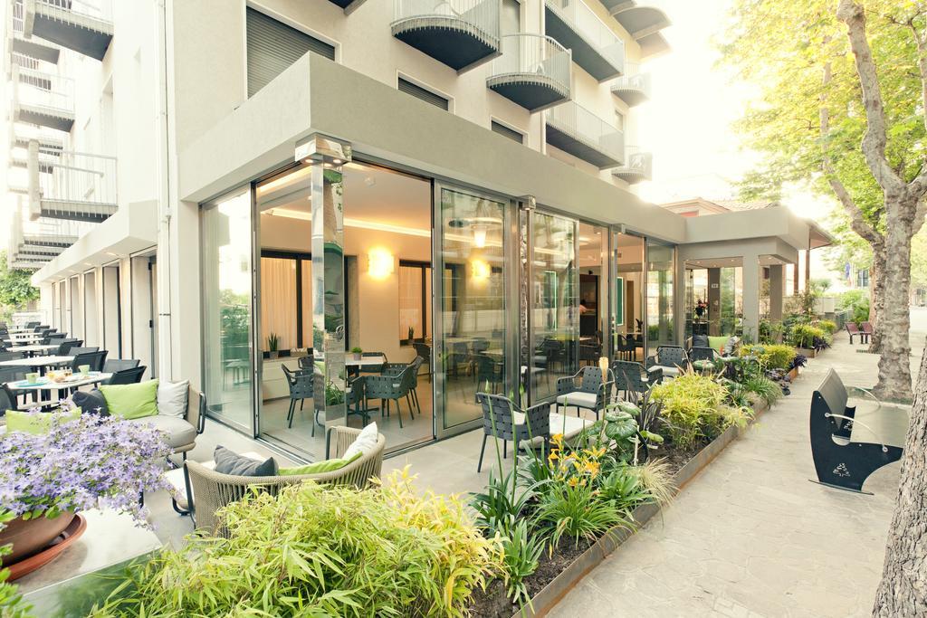 Hotel Stanchini Беллария-Иджеа-Марина Экстерьер фото