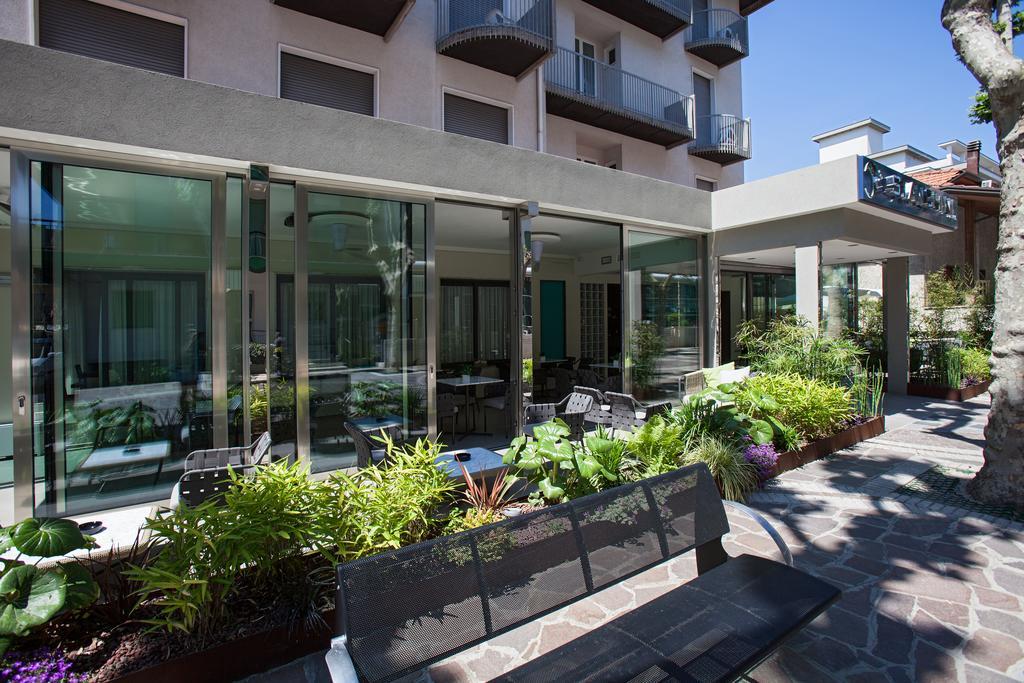 Hotel Stanchini Беллария-Иджеа-Марина Экстерьер фото